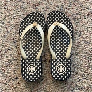 tory burch flip flops